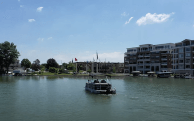 They&rsquo;re Back: Lac La Belle Historic Boat Tours Are Returning
