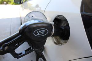 Wisconsin has $2.97 per gallon gas average heading into 4th of July week
