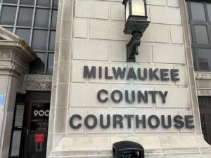 Bill to take away suspended judges’ salaries on the table in Wisconsin
